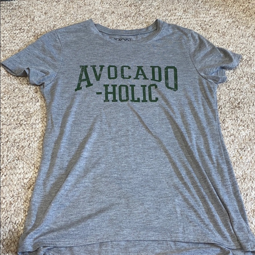 Avocado-holic grey t-shirt